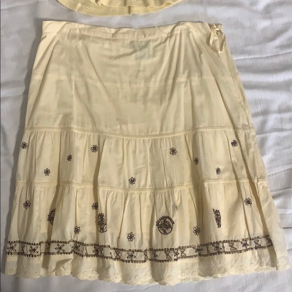 Outfit - Picture 6 of 10